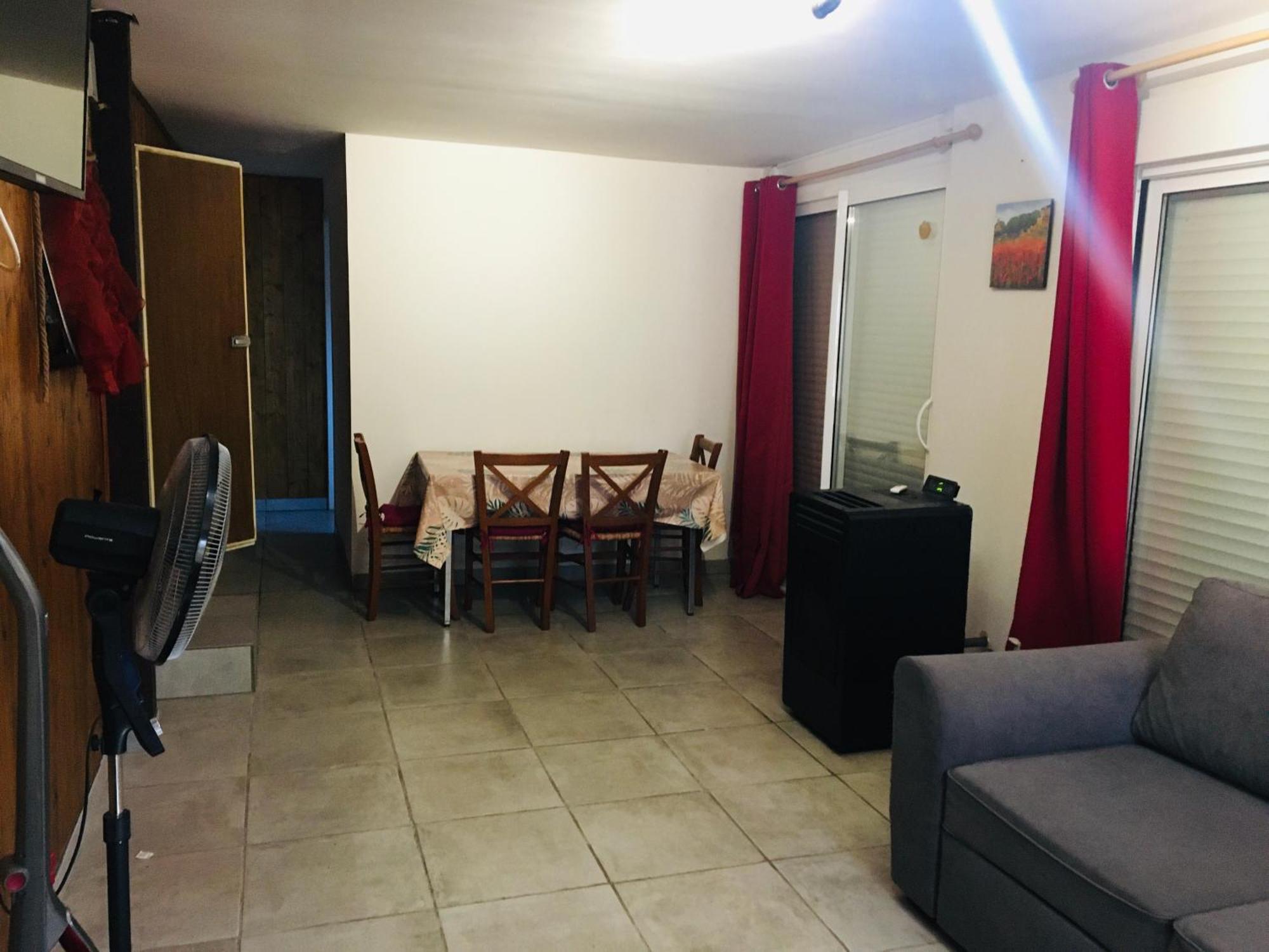 Maison De Vacances Serignan Luaran gambar